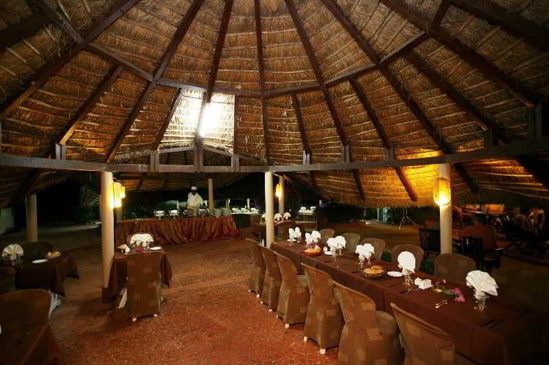 Lodge Du Delta Niominka Dinouar Restaurante foto